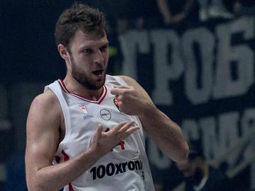 MVP! Отличен Везенков качи Олимпиакос на върха в Евролигата