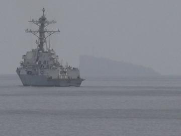 Иранската армия предупреди САЩ да не влизат в Ормузкия проток