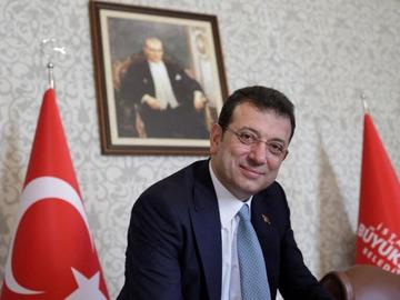 Истанбулският съд прие 3900-страничния обвинителен акт срещу Имамоглу