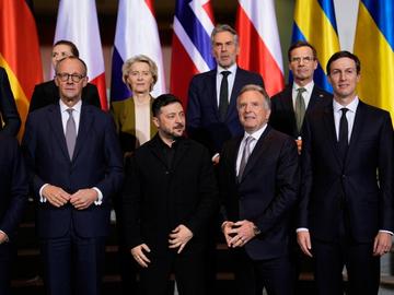 Зеленски благодари на ЕС за 90-те млрд. евро, САЩ дават на Украйна само 800 млн. долара