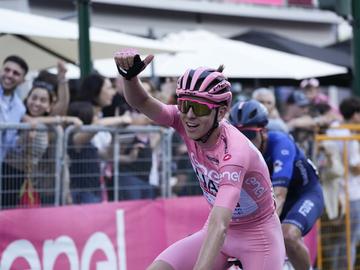 Тадей Погачар е победителят в 107-мата Обиколка на Италия, Тим Мерлие триумфира в последния етап в Рим