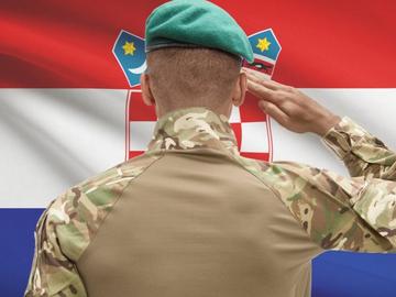 Хърватия върна задължителната казарма