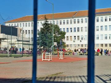 Обявиха грипна епидемия и в Бургас, учениците минават на онлайн обучение