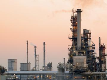 Нов рязък скок на цената на петрола, Г-7 не постигна съгласие за пускане на резерви