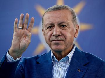 Турция прекратява прилагането на Договора за обикновените въоръжени сили в Европа