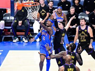 Тежка нощ за Лейкърс - разбит от шампиона и в паника за контузения Дончич