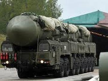 Русия провежда учения с мобилни ракетни ядрени комплекси