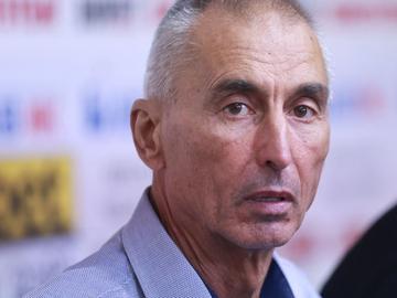 Хаосът в родните щанги продължава, застрашен е лицензът на федерацията