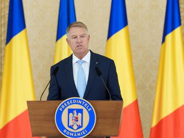 Президентът на Румъния Клаус Йоханис подаде оставка