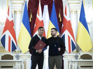 Украинският президент Зеленски и британският премиер Сунак обсъдиха нуждата на Украйна от противовъздушна отбрана