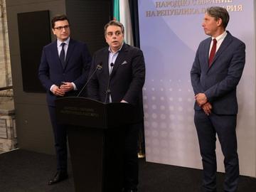 Асен Василев: Очаквайте скоро драматично увеличение на цените заради правителството