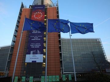 Евакуираха централата на Европейската комисия в Брюксел заради бомбена заплаха
