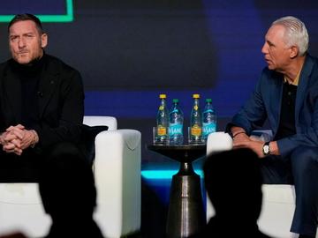 С участието на Стоичков, Тоти и Феномена: ФИФА обяви пълната програма на Мондиала