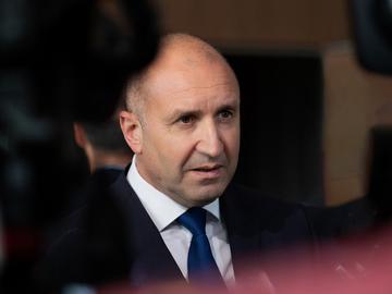 Радев: Това е партиен кабинет, да следим внимателно действията му и провеждането на изборите