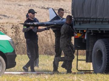 Заради дроновете: Полша забрани гражданските полети в близост до Беларус и Украйна