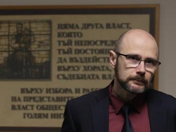 Янкулов: Прокуратурата действа спрямо "неудобни" министри по заръка на Делян Пеевски