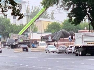 Събориха най-високата статуя на Ленин в Централна Азия