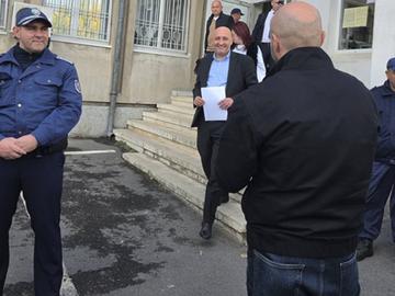 Ерол Мюмюн излезе с усмивка: Продължава използването на МВР като бухалка