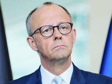 Германският канцлер разкритикува посещението на Роберт Фицо в Москва