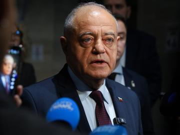 Атанасов: Притеснителен е сценарий, при който Радев стане премиер, а Йотова – президент