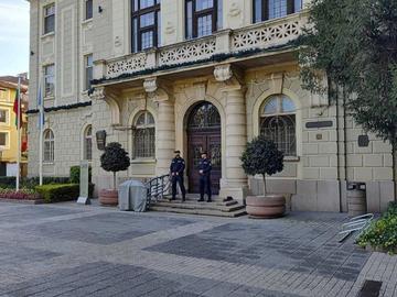 Полицейска акция затвори Община Пловдив