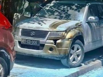 Запалиха два автомобила на българското посолство в Скопие