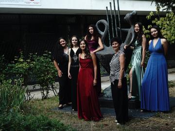 За първи път в България: На сцената в Шумен представят концерт с осем арфи и струнен оркестър