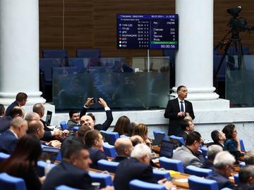 Народното събрание прие оставката на министър-председателя Николай Денков