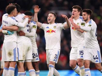 След 45 години: Лийдс с Илия Груев исторически превзе дома на Манчестър Юнайтед