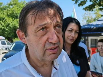 Шишков: "Хемус" е пътят на грабежа, но строителството няма да спре