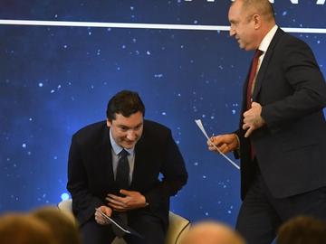 Крум Зарков: Радев допусна грешка, но това си е негова грешка, той не се влияе от чужди сили