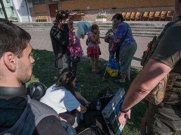 Разузнаването: Русия води окупираните територии на Украйна към демографска катастрофа