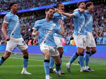 Испански снаряд измъкна Сити и го класира на финала за Купата