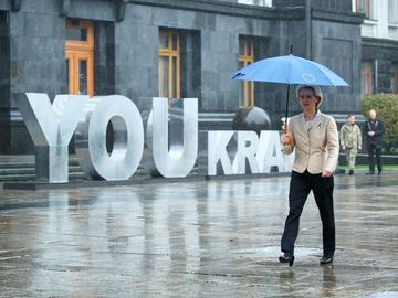 Фон дер Лайен ще участва в срещата в Лондон за Украйна