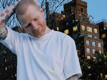 Ед Шийрън изненада феновете си с нова визия