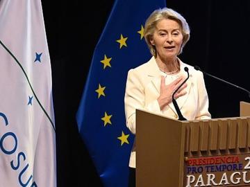 Урсула фон дер Лайен преодоля с голямо мнозинство и четвъртия вот на недоверие