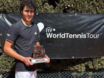 Иван Иванов сгази 5-кратен шампион и вдигна трофея в Тарагона