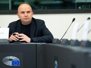 Европейската прокуратура е поискала от отнемането на имунитета на евродепутата Илхан Кючюк