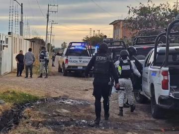 Масова стрелба по време на мач на футболно игрище в Мексико, 11 убити и 12 ранени