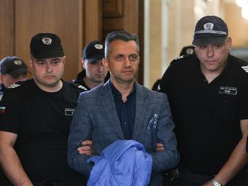 Софийският градски съд остави за постоянно в ареста задържания директор на Митници „Пловдив“
