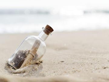 Повече от век по-късно: Писма в бутилка от войници от Първата световна война изплуваха в Австралия