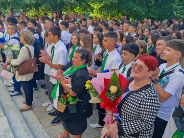 Първи учебен ден в ППМГ "Нанчо Попович"