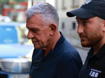 Паскал вече не е само име, а реално лице. Първи кадри преди разпита в КПКОНПИ