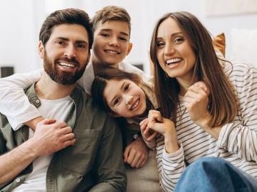 Бракът като щит: Женените хора са с по-нисък риск от рак