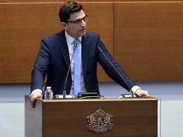 ПП-ДБ за преформатирането на управлението: Това означава, че мафията се прегрупира