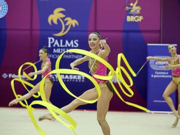 Ансамбълът на България завърши на пето място в многобоя на Световната купа по художествена гимнастика в Атина