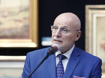 Димитър Радев: Въпросът не е колко ще съберем от банките, а удара по лихви и кредити
