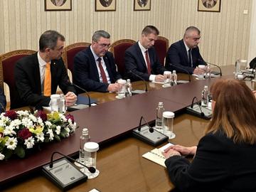 От АПС призоваха Йотова да назначи Андрей Гюров за служебен премиер