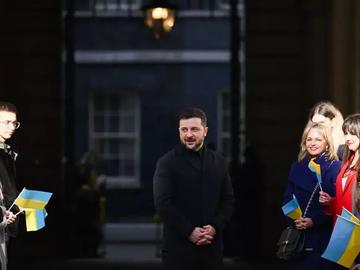 АНСА: Италия подготвя нова военна помощ за Киев, включително ракети за противовъздушна отбрана