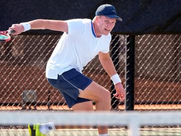 Шампионът напусна турнира в Хюстън още в първия кръг